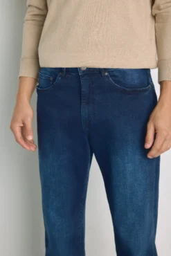 Pantalón vaquero fit recto