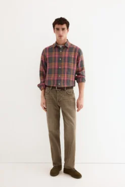 Pantalón vaquero marrón new straight