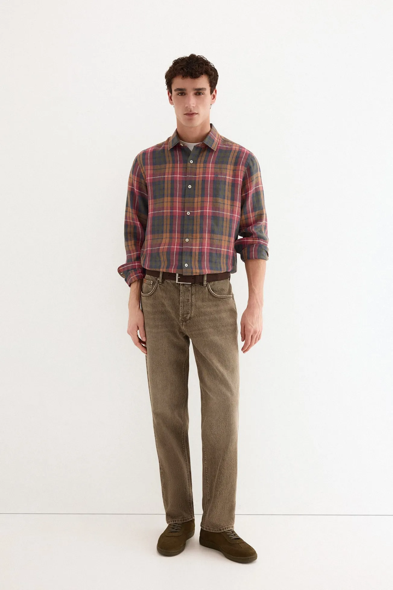 Pantalón vaquero marrón new straight