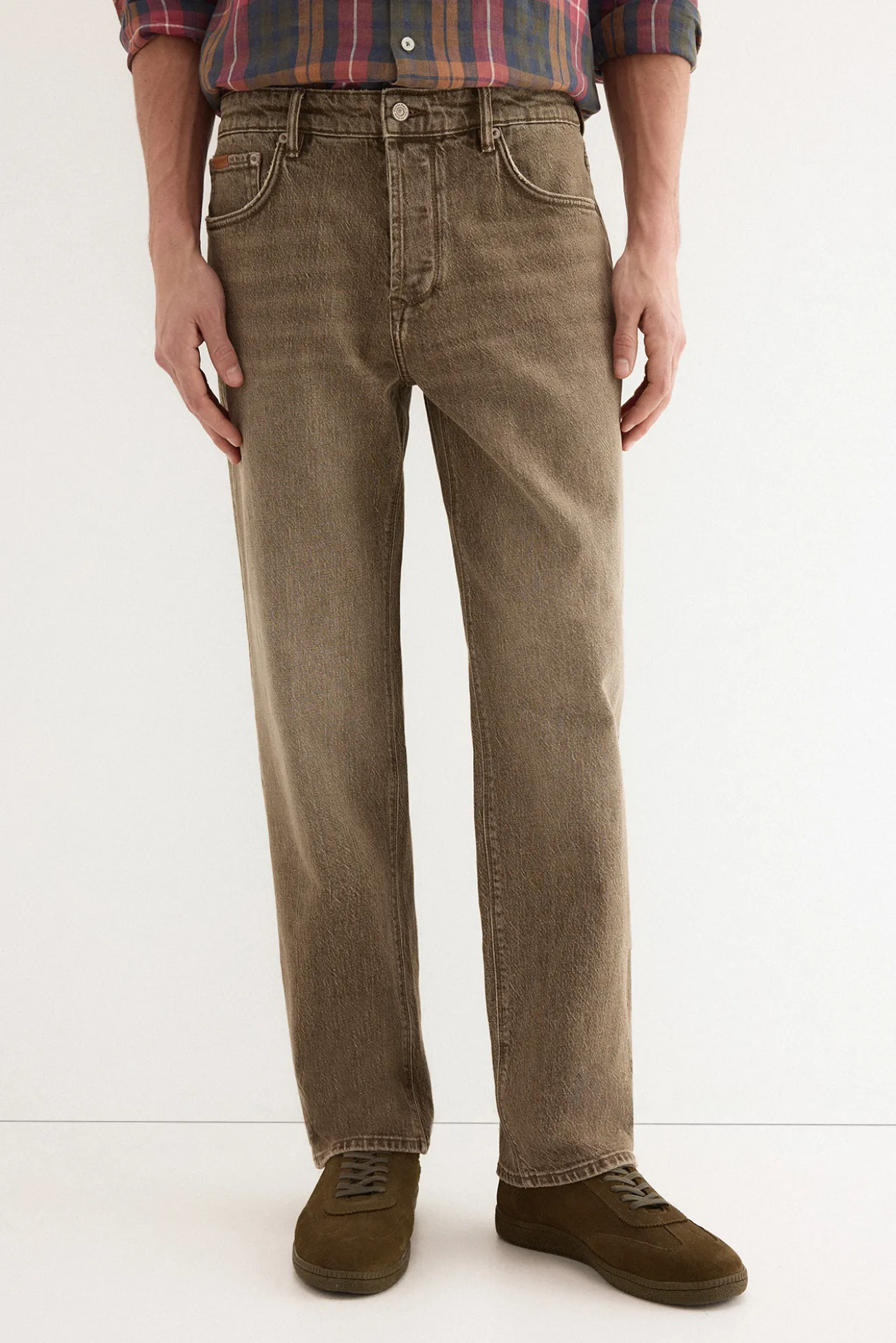 Pantalón vaquero marrón new straight