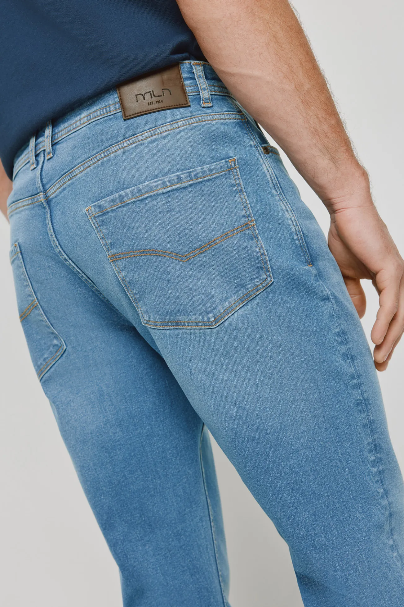 Pantalón vaquero regular fit