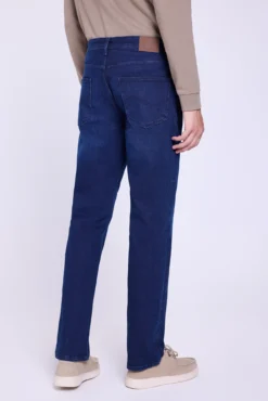 Pantalón Vaquero Regular Fit
