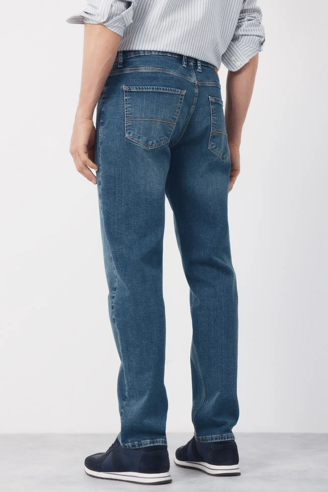 Pantalón vaquero regular fit