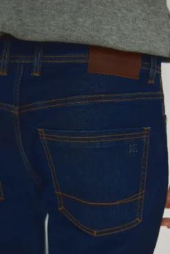 Pantalón vaquero slim fit