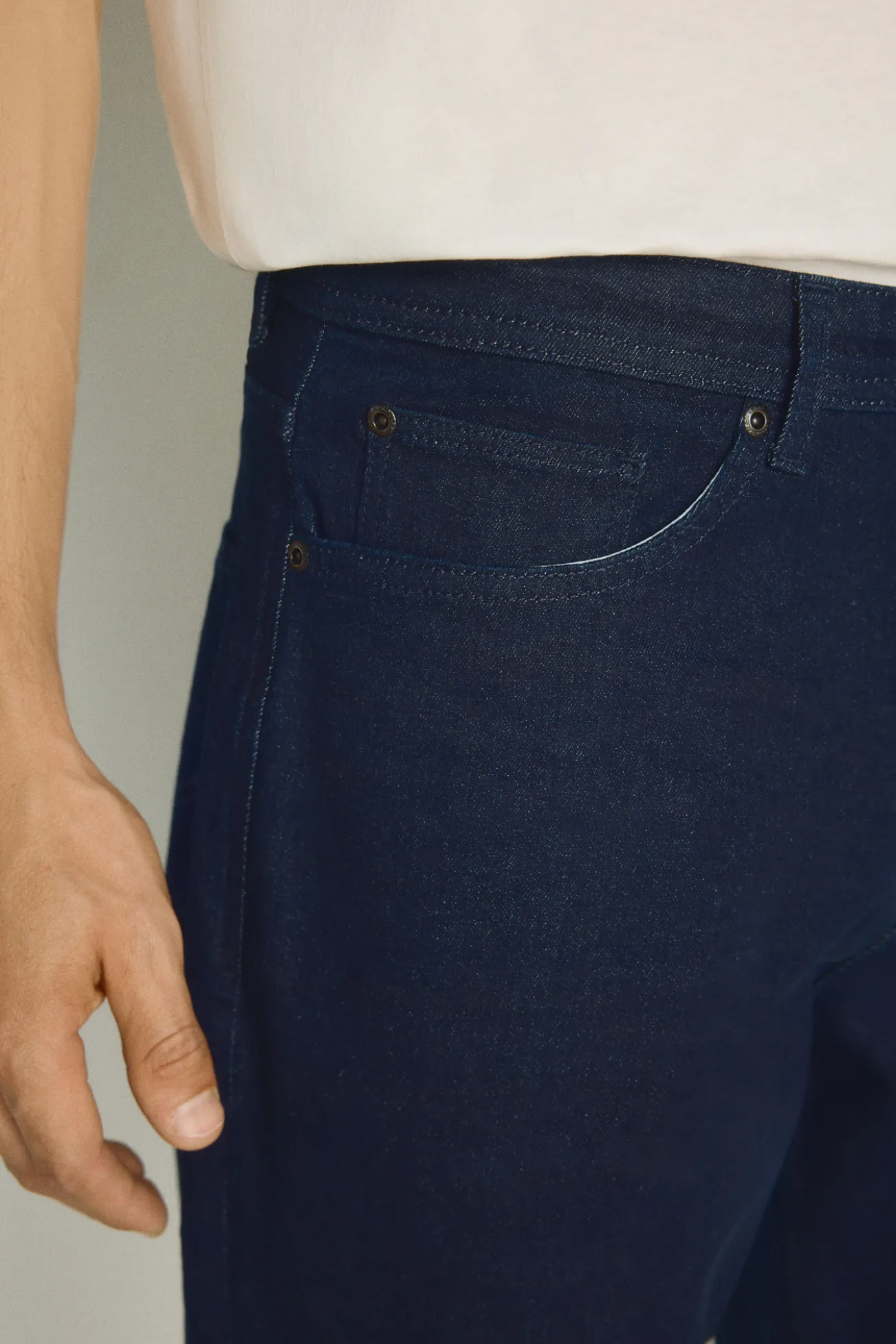 Pantalón vaquero slim fit