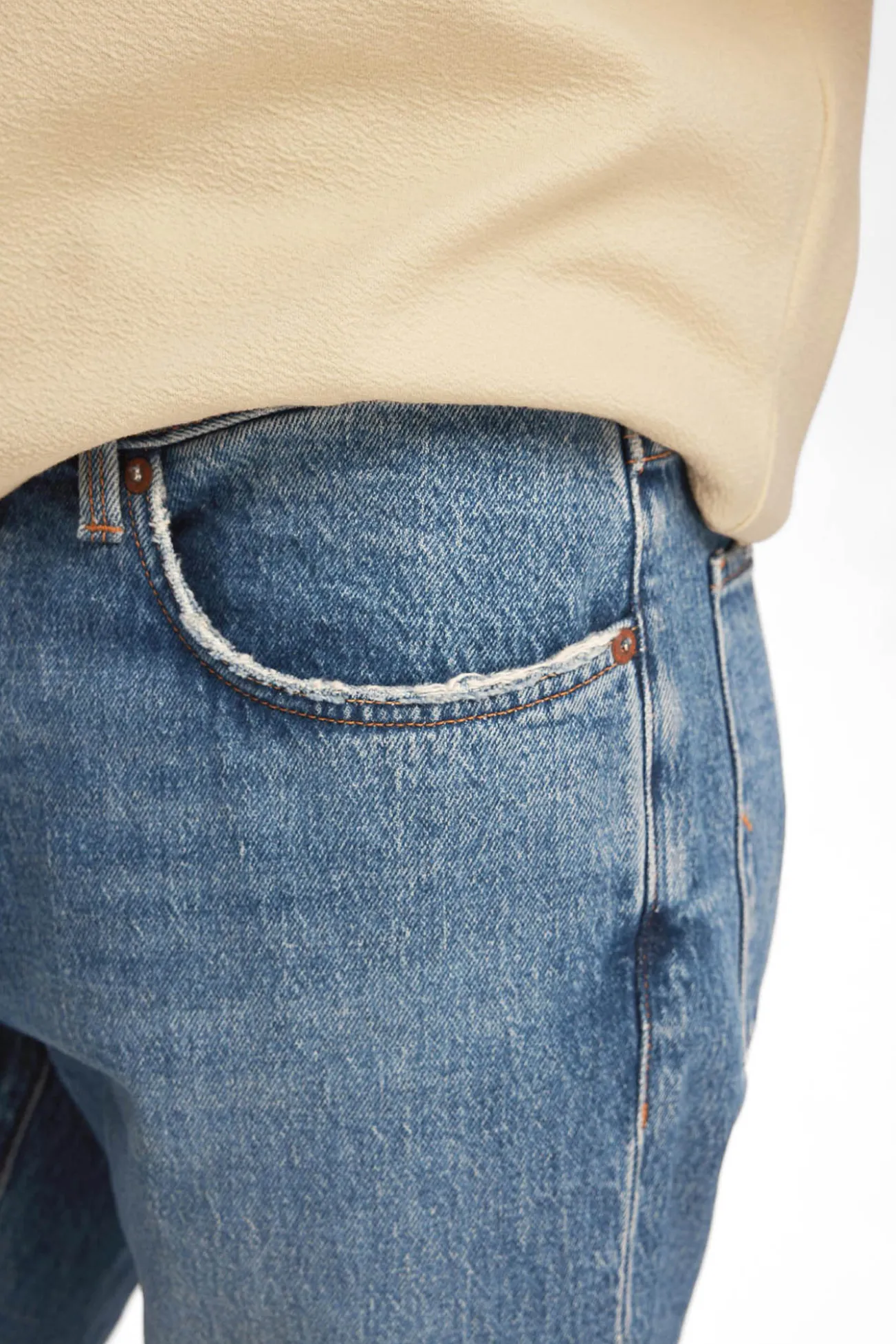 Pantalón vaquero Slim Fit confeccionado con algodón orgánico