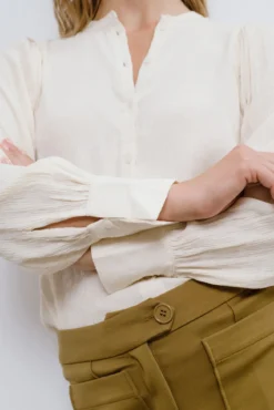 Pantalón vestir bolsillos delanteros
