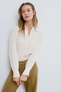 Pantalón vestir bolsillos delanteros