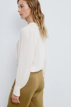 Pantalón vestir bolsillos delanteros