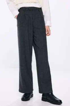 Pantalon pinzas niña
