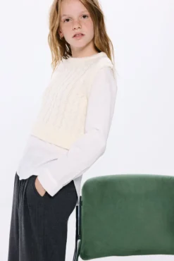 Pantalon pinzas niña