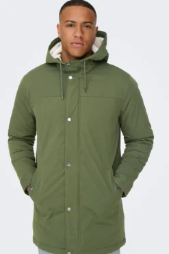 Parka con capucha