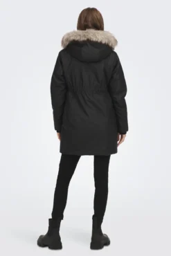 Parka premamá con capucha detalle pelo