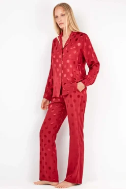 Pijama camisero topitos