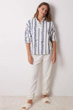 Pijama largo polar flores