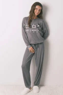 Pijama largo punto suave Mickey