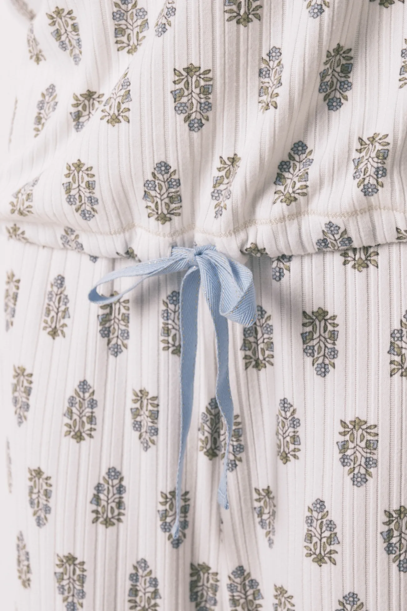 Pijama largo super soft flores