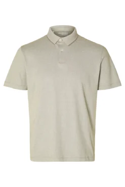 Polo de manga corta confeccionado con algodón orgánico