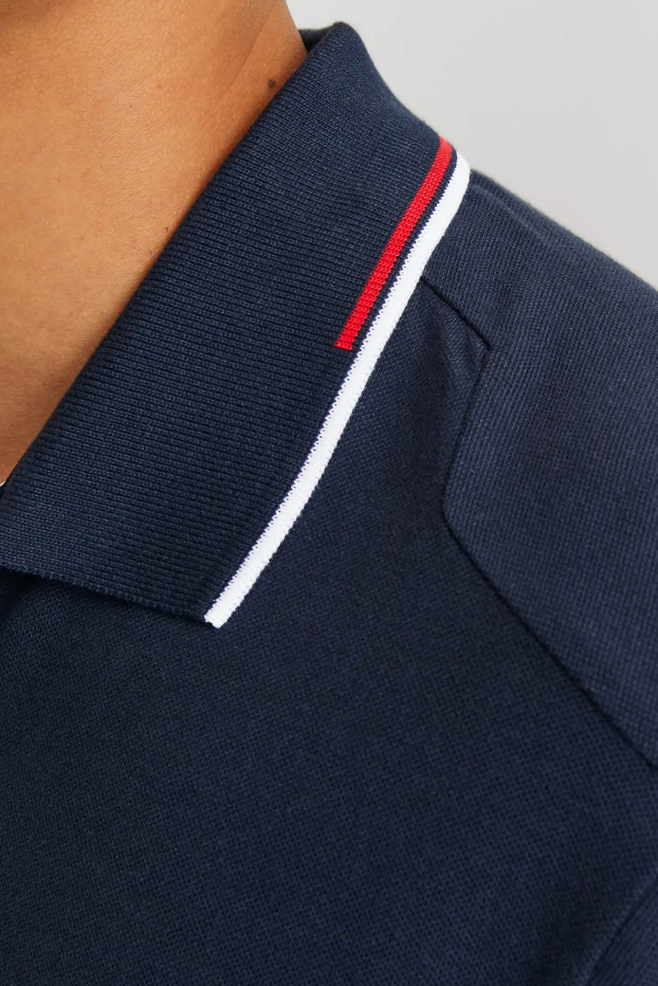 Polo estándar fit