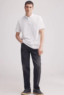 Polo piqué estampado all over regular fit