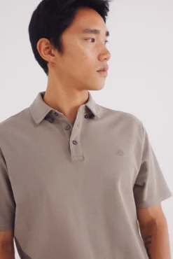Polo piqué look vestido slim fit