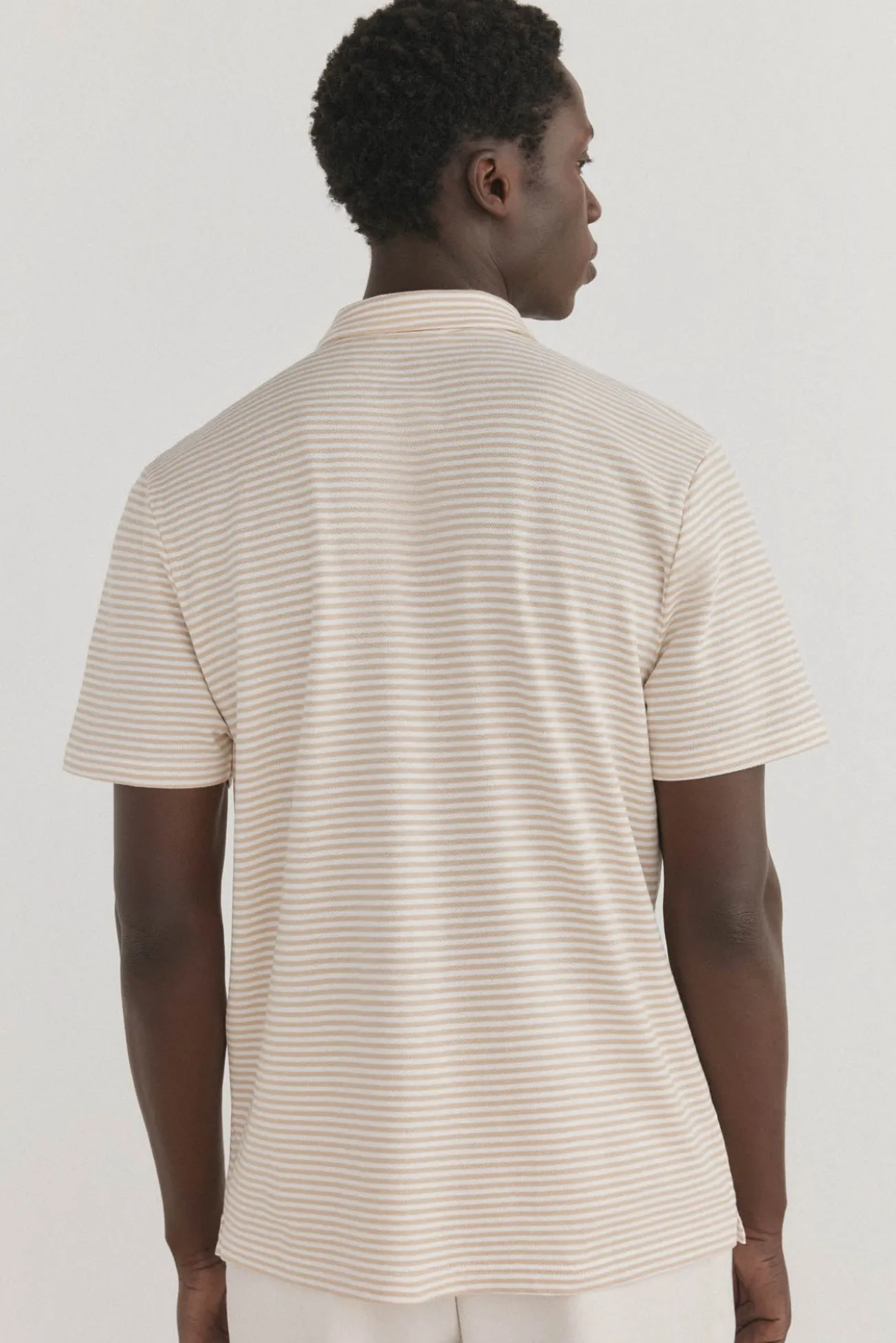 Polo rayas cuello abierto