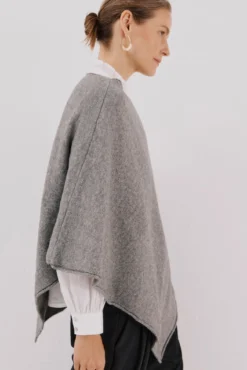 Poncho tacto suave