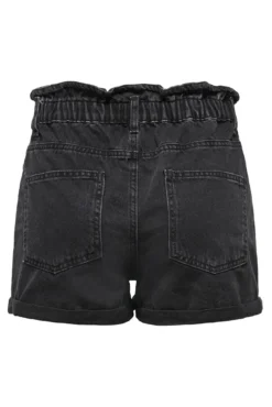 Short denim