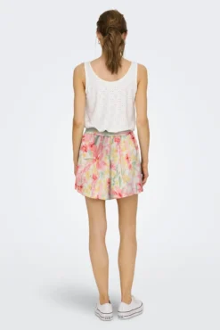Short regular fit