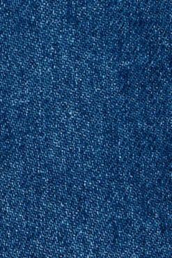Shorts denim talle alto con cinturón