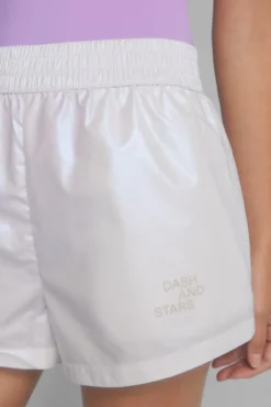 Short técnico blanco perlado