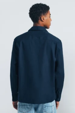 Sobrecamisa bordados