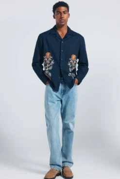 Sobrecamisa bordados