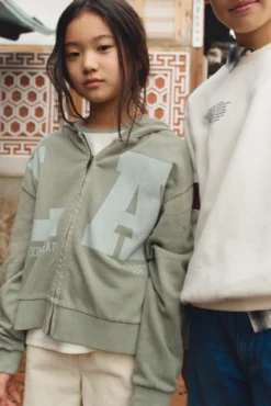Sudadera abierta 