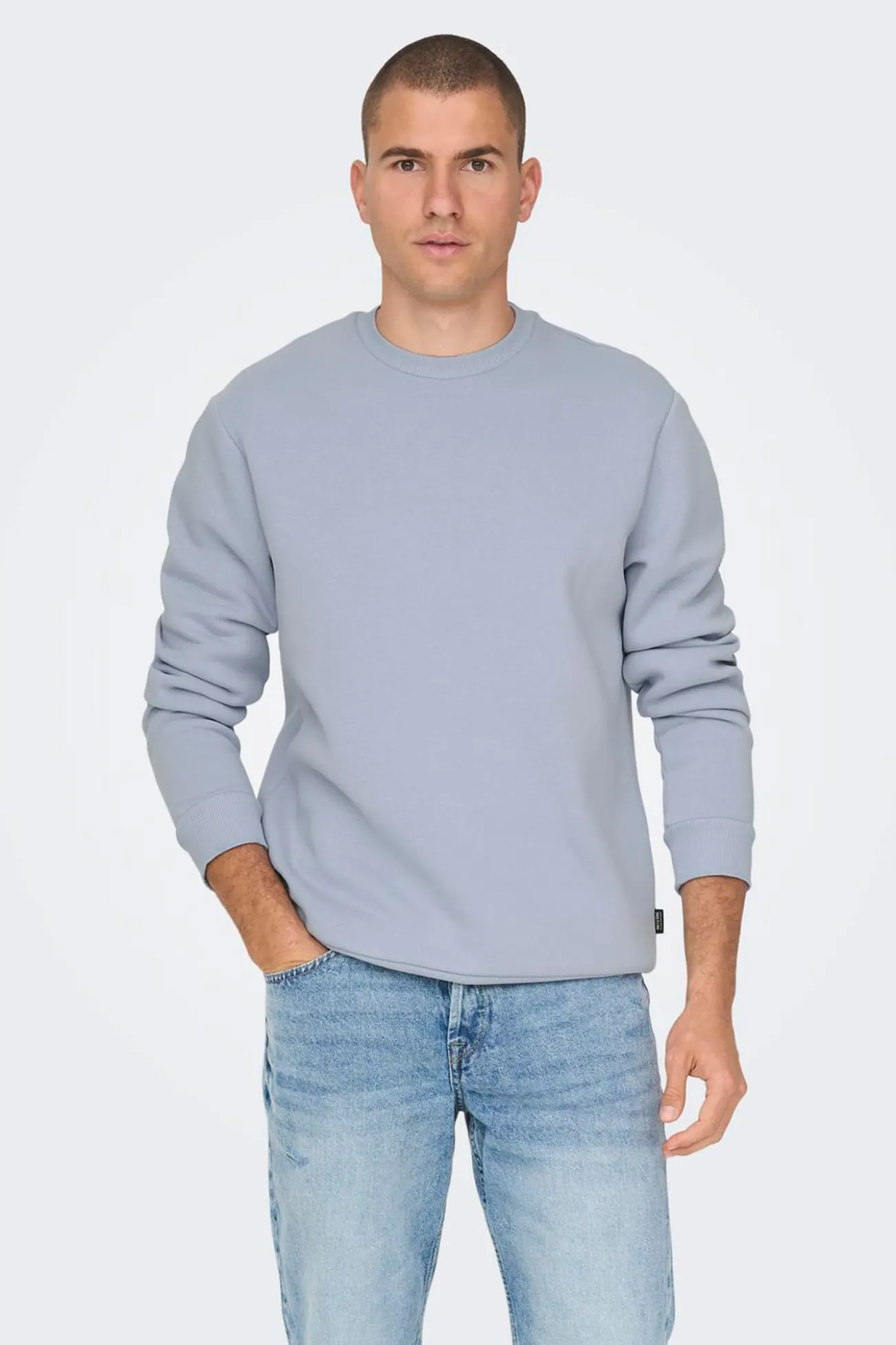 Sudadera básica con cuello redondo