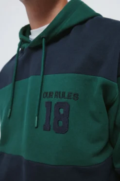 Sudadera capucha cortes
