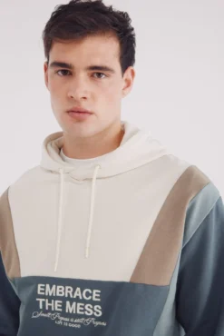 Sudadera capucha cortes