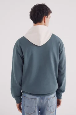 Sudadera capucha cortes