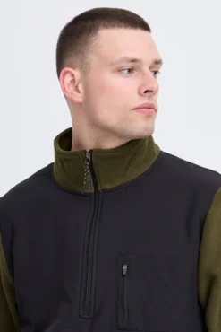 Sudadera cuello alto