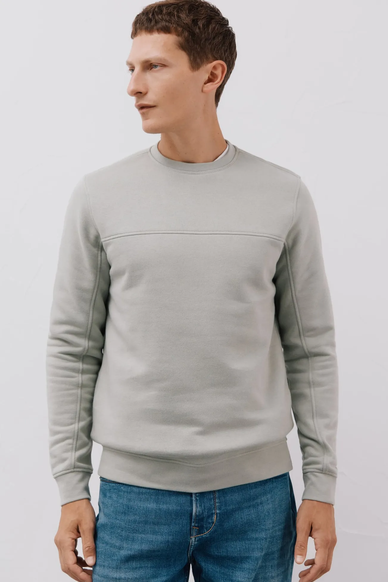 Sudadera cuello caja