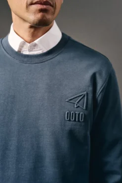 Sudadera logo relieve