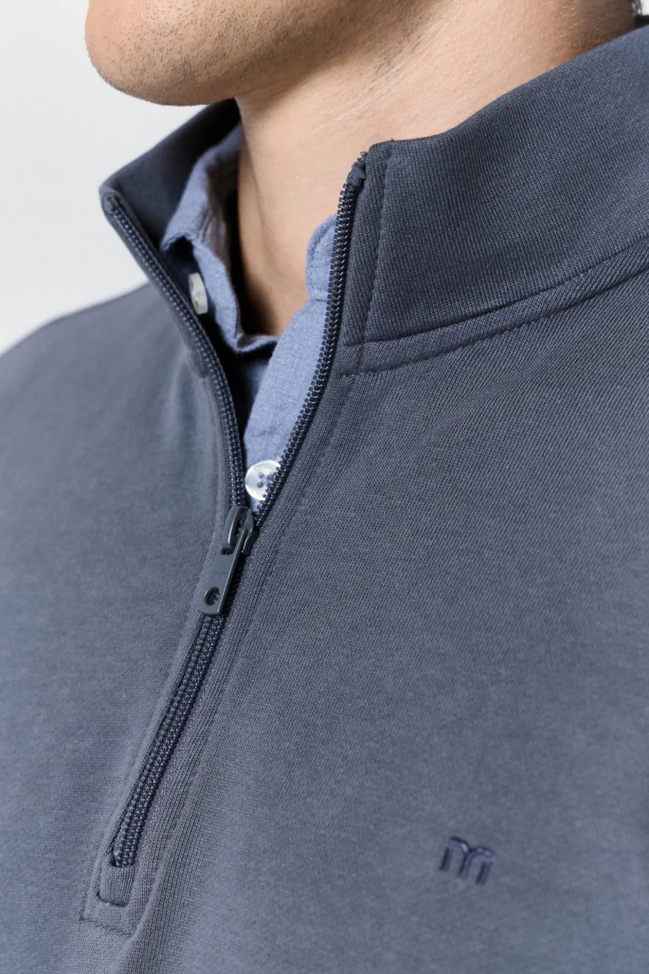 Sudadera semicisne logo