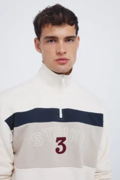 Sudadera strike 3