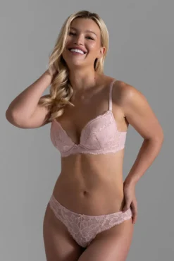Sujetador escote profundo Perfect lace