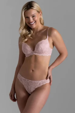 Sujetador escote profundo Perfect lace