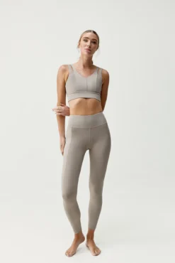 Sujetador top deportivo Maan gris