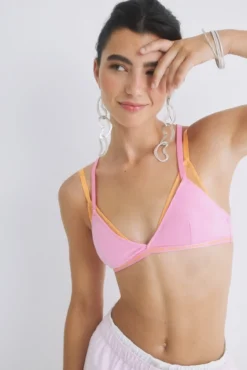 Sujetador triangular mesh rosa