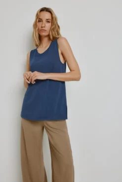Top cuello redondo