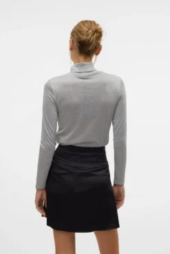 Top cuello vuelto y lúrex