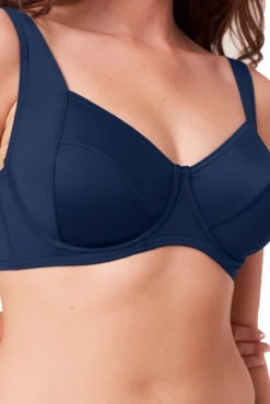 Top de bikini con aro